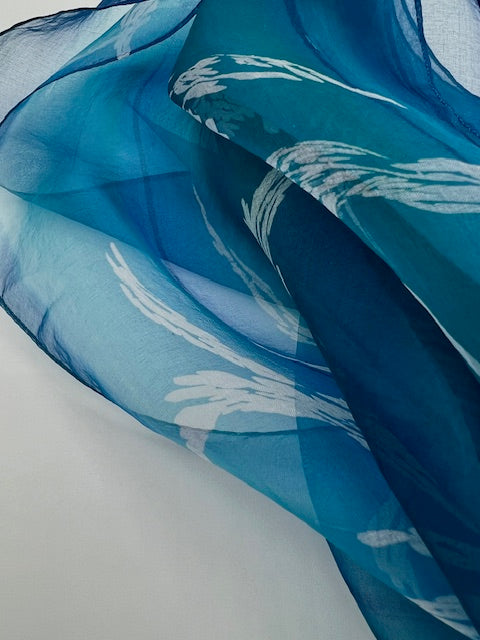 Hijab Large size One-of-a-kind Hand dyed Made in Japan Silk scarf Gift Unique Best Seller luxury Best Gift Wearable Art Best Holiday Gift Trendy Accessories Unique Design Handwritten Scarves and Wraps Nature Inspired Fashion Accessories High Quality Elegant スカーフ ヒジャブ ひじゃぶ 巻き方 アバヤ ユニクロ アクセサリー アレンジ 色 インド イスラム 女性 インドネシア UVカット エジプト おしゃれ 大きさ おみやげ プレゼント お店 ショップ 和柄 日本 柄 売ってる店 アラブ かわいい 可愛い カラフル どこで買う 着物 生地 着方 黒いヒジャブ 結婚式 コスプレ コーデ 購入 サリー 種類 シルク 専門店 日本製 サイズ チャドル 通販 店舗 巻き方 友禅 手染め ニカブ 布 かぶり方 販売 ハイブランド ファッション 服 服装 素材 お