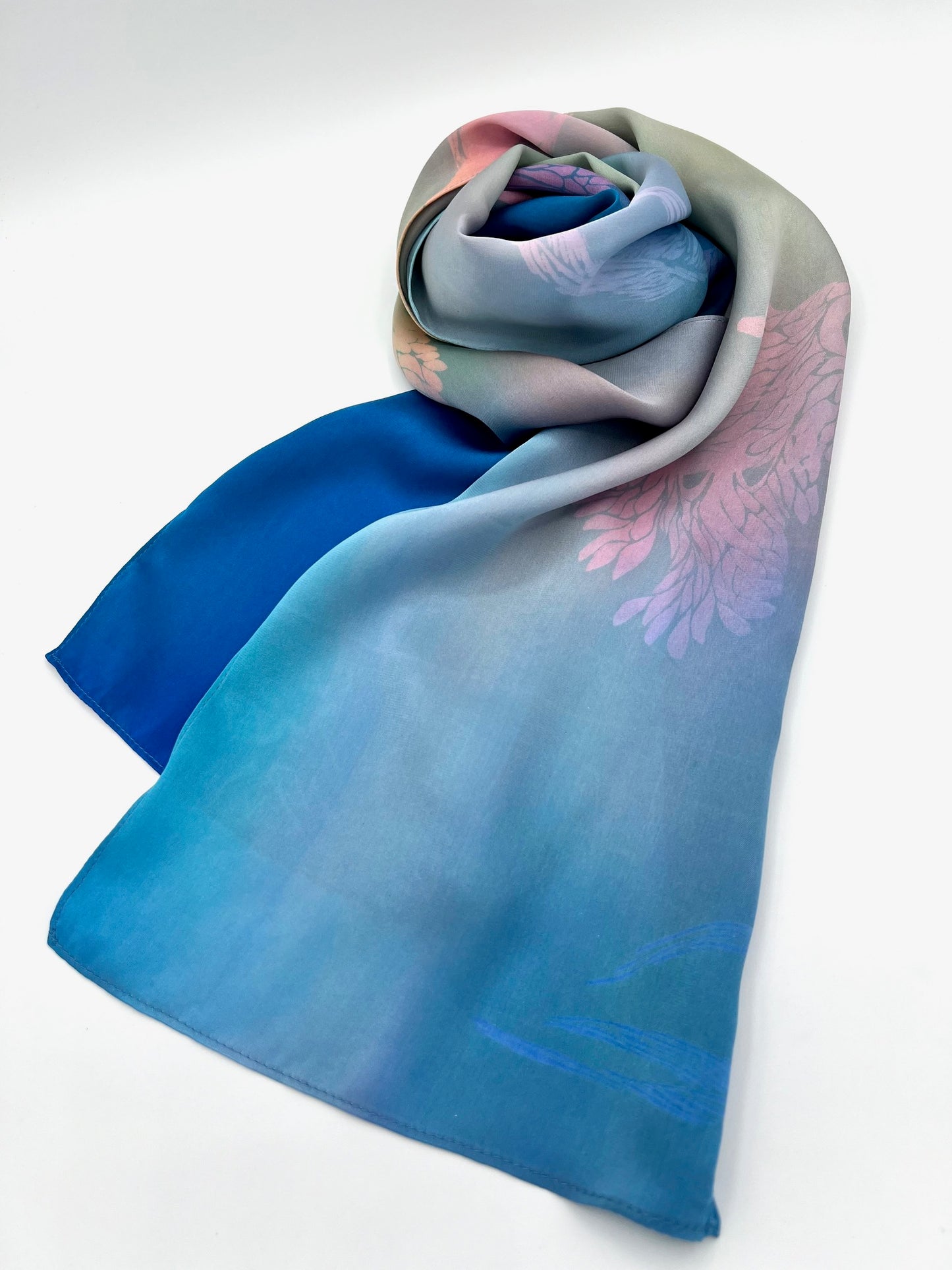 Hijab Large size One-of-a-kind Hand dyed Made in Japan Silk scarf Gift Unique Best Seller luxury Best Gift Wearable Art Best Holiday Gift Trendy Accessories Unique Design Handwritten Scarves and Wraps Nature Inspired Fashion Accessories High Quality Elegant スカーフ ヒジャブ ひじゃぶ 巻き方 アバヤ ユニクロ アクセサリー アレンジ 色 インド イスラム 女性 インドネシア UVカット エジプト おしゃれ 大きさ おみやげ プレゼント お店 ショップ 和柄 日本 柄 売ってる店 アラブ かわいい 可愛い カラフル どこで買う 着物 生地 着方 黒いヒジャブ 結婚式 コスプレ コーデ 購入 サリー  種類 シルク 専門店 日本製 サイズ チャドル 通販 店舗 巻き方 友禅  手染め ニカブ 布 かぶり方 販売 ハイブランド ファッション 服 服装 素材 お
