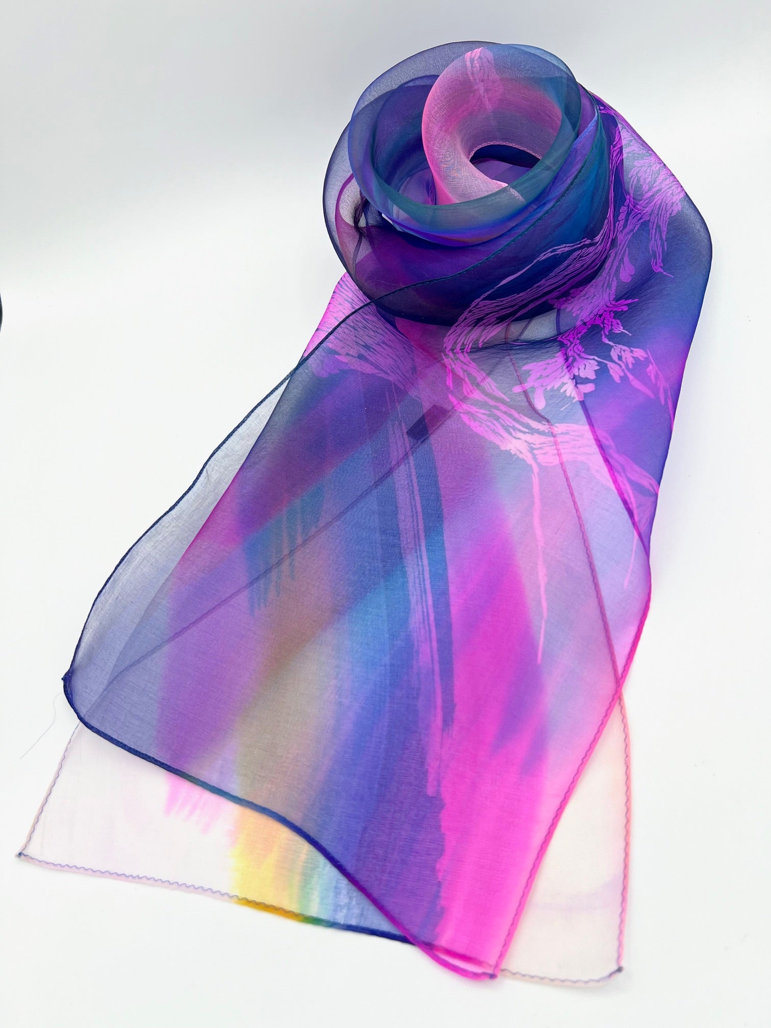 Hijab Large size One-of-a-kind Hand dyed Made in Japan Silk scarf Gift Unique Best Seller luxury Best Gift Wearable Art Best Holiday Gift Trendy Accessories Unique Design Handwritten Scarves and Wraps Nature Inspired Fashion Accessories High Quality Elegant スカーフ ヒジャブ ひじゃぶ 巻き方 アバヤ ユニクロ アクセサリー アレンジ 色 インド イスラム 女性 インドネシア UVカット エジプト おしゃれ 大きさ おみやげ プレゼント お店 ショップ 和柄 日本 柄 売ってる店 アラブ かわいい 可愛い カラフル どこで買う 着物 生地 着方 黒いヒジャブ 結婚式 コスプレ コーデ 購入 サリー  種類 シルク 専門店 日本製 サイズ チャドル 通販 店舗 巻き方 友禅  手染め ニカブ 布 かぶり方 販売 ハイブランド ファッション 服 服装 素材 お