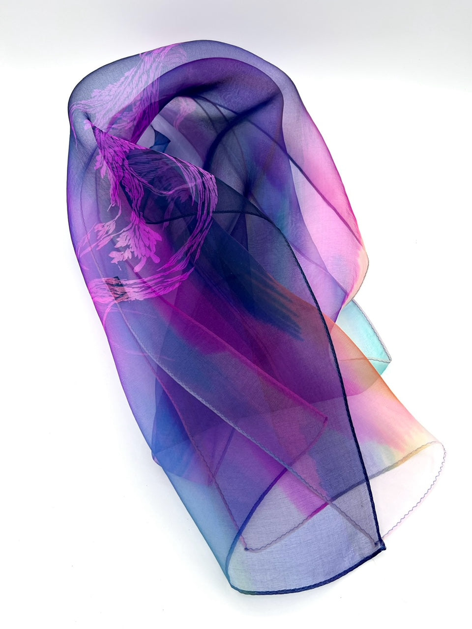 Hijab Large size One-of-a-kind Hand dyed Made in Japan Silk scarf Gift Unique Best Seller luxury Best Gift Wearable Art Best Holiday Gift Trendy Accessories Unique Design Handwritten Scarves and Wraps Nature Inspired Fashion Accessories High Quality Elegant スカーフ ヒジャブ ひじゃぶ 巻き方 アバヤ ユニクロ アクセサリー アレンジ 色 インド イスラム 女性 インドネシア UVカット エジプト おしゃれ 大きさ おみやげ プレゼント お店 ショップ 和柄 日本 柄 売ってる店 アラブ かわいい 可愛い カラフル どこで買う 着物 生地 着方 黒いヒジャブ 結婚式 コスプレ コーデ 購入 サリー  種類 シルク 専門店 日本製 サイズ チャドル 通販 店舗 巻き方 友禅  手染め ニカブ 布 かぶり方 販売 ハイブランド ファッション 服 服装 素材 お