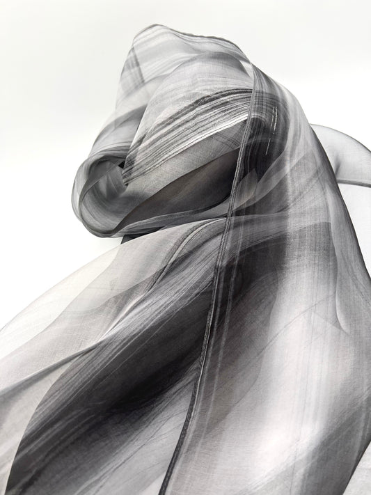 One-of-a-kind Hand dyed Made in Japan Silk scarf Gift Unique Best Seller luxury Best Gift Wearable Art Best Holiday Gift Trendy Accessories Unique Design Handwritten Scarves and Wraps Nature Inspired Fashion Accessories High Quality Elegantヒジャブ ひじゃぶ 巻き方 アバヤ ユニクロ アクセサリー アレンジ 色 インド イラン イスラム 女性 インドネシア UVカット エジプト おしゃれ 大きさ おみやげ プレゼント お店 ショップ 和柄 日本 柄 売ってる店 アラブ かわいい 可愛い カラフル どこで買う 着物 生地 着方 黒いヒジャブ 結婚式 コスプレ コーデ 購入 サリー  種類 シルク 専門店 日本製 サイズ チャドル 通販 店舗 巻き方 友禅  手染め ニカブ 布 かぶり方 販売 ハイブランド ファッション 服 服装 素材 お店 結び方 