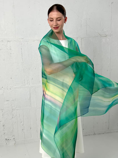 Hijab Large size One-of-a-kind Hand dyed Made in Japan Silk scarf Gift Unique Best Seller luxury Best Gift Wearable Art Best Holiday Gift Trendy Accessories Unique Design Handwritten Scarves and Wraps Nature Inspired Fashion Accessories High Quality Elegant ヒジャブ ひじゃぶ 巻き方 アバヤ ユニクロ アクセサリー アレンジ 色 インド イラン イスラム 女性 インドネシア UVカット エジプト おしゃれ 大きさ おみやげ プレゼント お店 ショップ 和柄 日本 柄 売ってる店 アラブ かわいい 可愛い カラフル どこで買う 着物 生地 着方 黒いヒジャブ 結婚式 コスプレ コーデ 購入 サリー  種類 シルク 専門店 日本製 サイズ チャドル 通販 店舗 巻き方 友禅  手染め ニカブ 布 かぶり方 販売 ハイブランド ファッション 服 服装 素材 お店