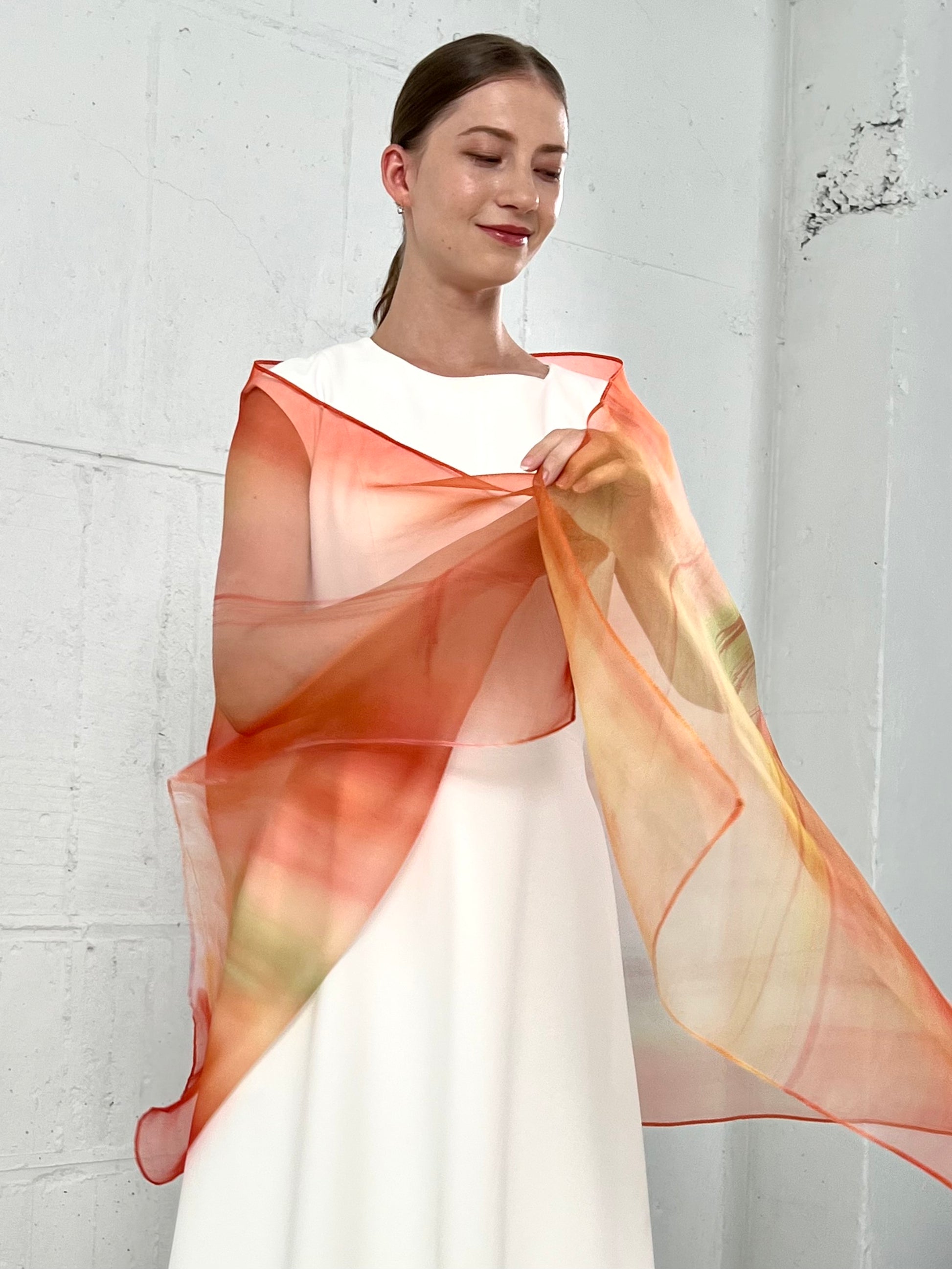 Hijab Large size One-of-a-kind Hand dyed Made in Japan Silk scarf Gift Unique Best Seller luxury Best Gift Wearable Art Best Holiday Gift Trendy Accessories Unique Design Handwritten Scarves and Wraps Nature Inspired Fashion Accessories High Quality Elegant ヒジャブ ひじゃぶ 巻き方 アバヤ ユニクロ アクセサリー アレンジ 色 インド イラン イスラム 女性 インドネシア UVカット エジプト おしゃれ 大きさ おみやげ プレゼント お店 ショップ 和柄 日本 柄 売ってる店 アラブ かわいい 可愛い カラフル どこで買う 着物 生地 着方 黒いヒジャブ 結婚式 コスプレ コーデ 購入 サリー  種類 シルク 専門店 日本製 サイズ チャドル 通販 店舗 巻き方 友禅  手染め ニカブ 布 かぶり方 販売 ハイブランド ファッション 服 服装 素材 お店