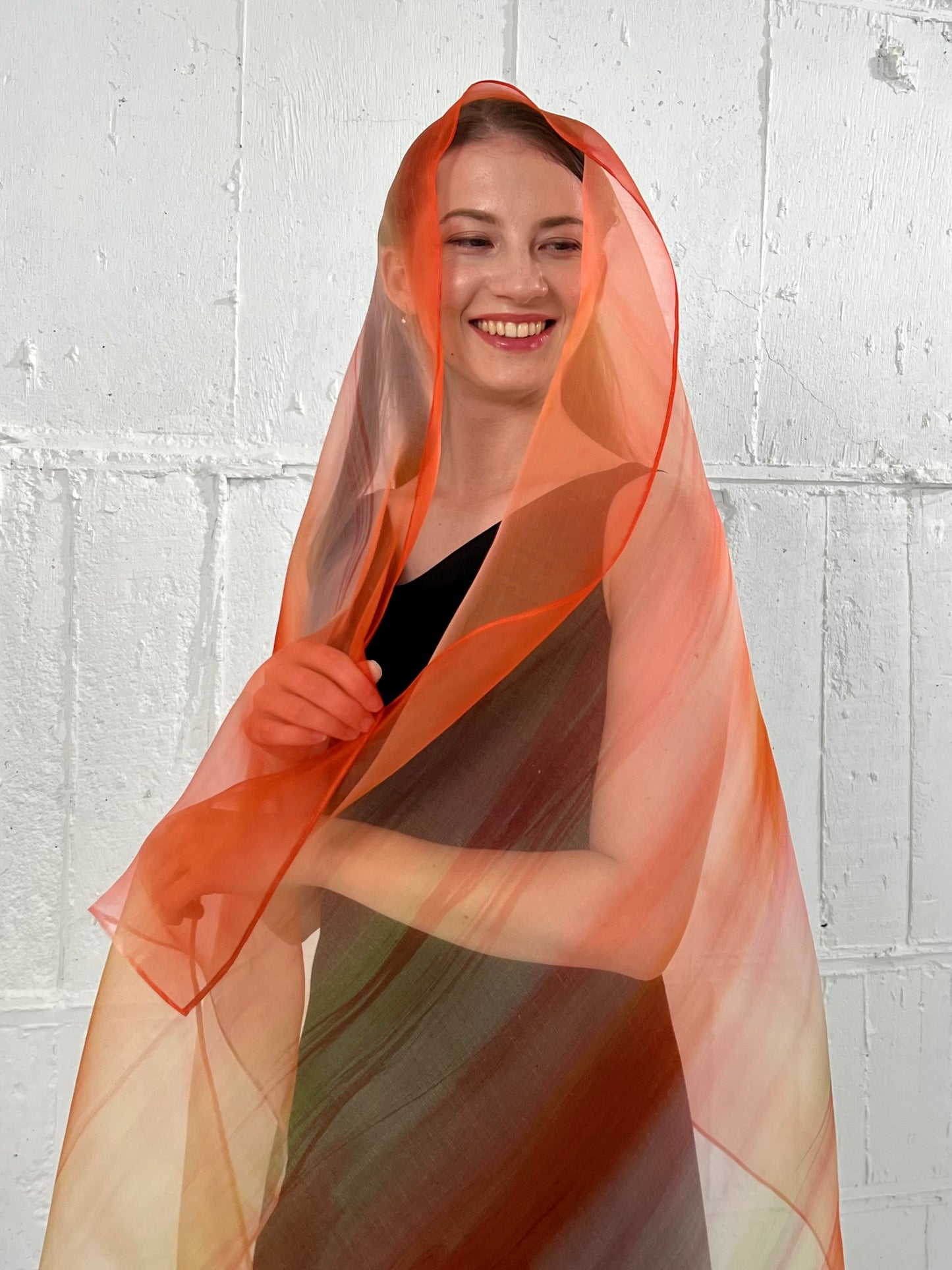 Hijab Large size One-of-a-kind Hand dyed Made in Japan Silk scarf Gift Unique Best Seller luxury Best Gift Wearable Art Best Holiday Gift Trendy Accessories Unique Design Handwritten Scarves and Wraps Nature Inspired Fashion Accessories High Quality Elegant ヒジャブ ひじゃぶ 巻き方 アバヤ ユニクロ アクセサリー アレンジ 色 インド イラン イスラム 女性 インドネシア UVカット エジプト おしゃれ 大きさ おみやげ プレゼント お店 ショップ 和柄 日本 柄 売ってる店 アラブ かわいい 可愛い カラフル どこで買う 着物 生地 着方 黒いヒジャブ 結婚式 コスプレ コーデ 購入 サリー  種類 シルク 専門店 日本製 サイズ チャドル 通販 店舗 巻き方 友禅  手染め ニカブ 布 かぶり方 販売 ハイブランド ファッション 服 服装 素材 お店