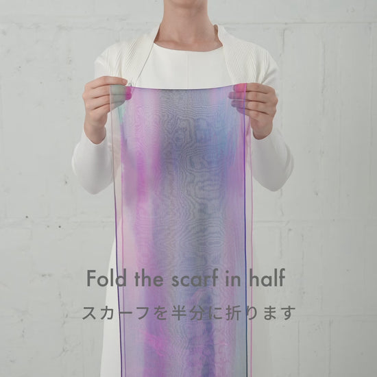 Hijab Large size One-of-a-kind Hand dyed Made in Japan Silk scarf Gift Unique Best Seller luxury Best Gift Wearable Art Best Holiday Gift Trendy Accessories Unique Design Handwritten Scarves and Wraps Nature Inspired Fashion Accessories High Quality Elegant スカーフ ヒジャブ ひじゃぶ 巻き方 アバヤ ユニクロ アクセサリー アレンジ 色 インド イスラム 女性 インドネシア UVカット エジプト おしゃれ 大きさ おみやげ プレゼント お店 ショップ 和柄 日本 柄 売ってる店 アラブ かわいい 可愛い カラフル どこで買う 着物 生地 着方 黒いヒジャブ 結婚式 コスプレ コーデ 購入 サリー  種類 シルク 専門店 日本製 サイズ チャドル 通販 店舗 巻き方 友禅  手染め ニカブ 布 かぶり方 販売 ハイブランド ファッション 服 服装 素材 お