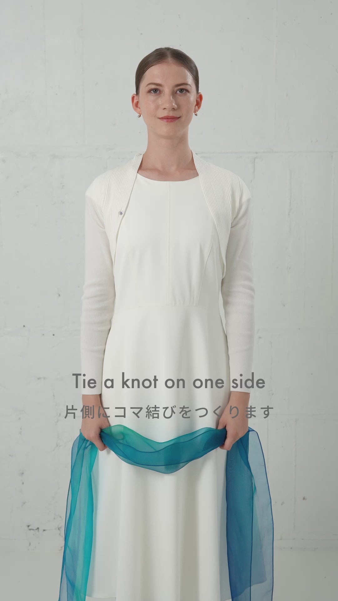 Hijab Large size One-of-a-kind Hand dyed Made in Japan Silk scarf Gift Unique Best Seller luxury Best Gift Wearable Art Best Holiday Gift Trendy Accessories Unique Design Handwritten Scarves and Wraps Nature Inspired Fashion Accessories High Quality Elegant スカーフ ヒジャブ ひじゃぶ 巻き方 アバヤ ユニクロ アクセサリー アレンジ 色 インド イスラム 女性 インドネシア UVカット エジプト おしゃれ 大きさ おみやげ プレゼント お店 ショップ 和柄 日本 柄 売ってる店 アラブ かわいい 可愛い カラフル どこで買う 着物 生地 着方 黒いヒジャブ 結婚式 コスプレ コーデ 購入 サリー  種類 シルク 専門店 日本製 サイズ チャドル 通販 店舗 巻き方 友禅  手染め ニカブ 布 かぶり方 販売 ハイブランド ファッション 服 服装 素材 お